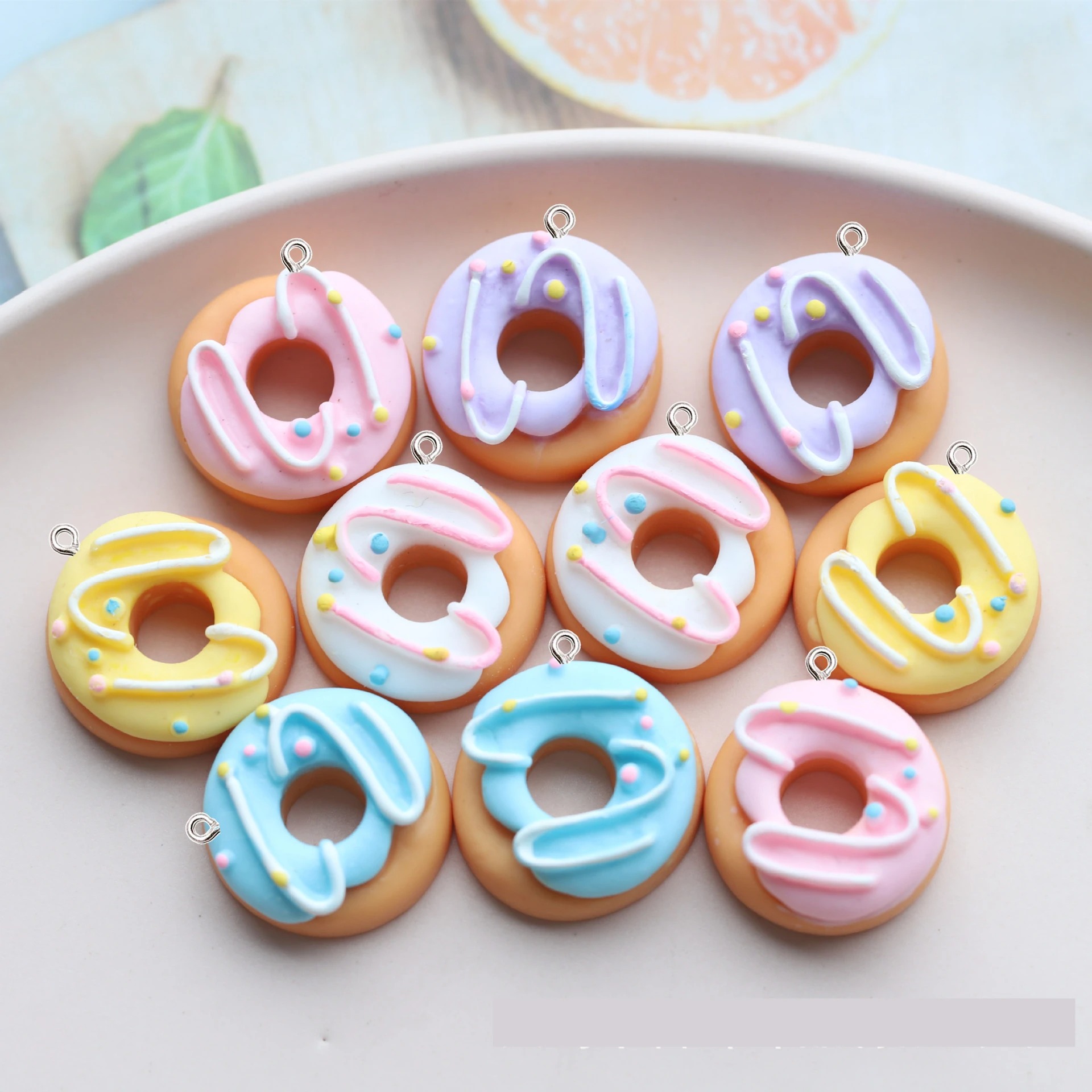 Resin Bangle Bracelet - 10Pcs Kawaii Color Donut Resin Pendant