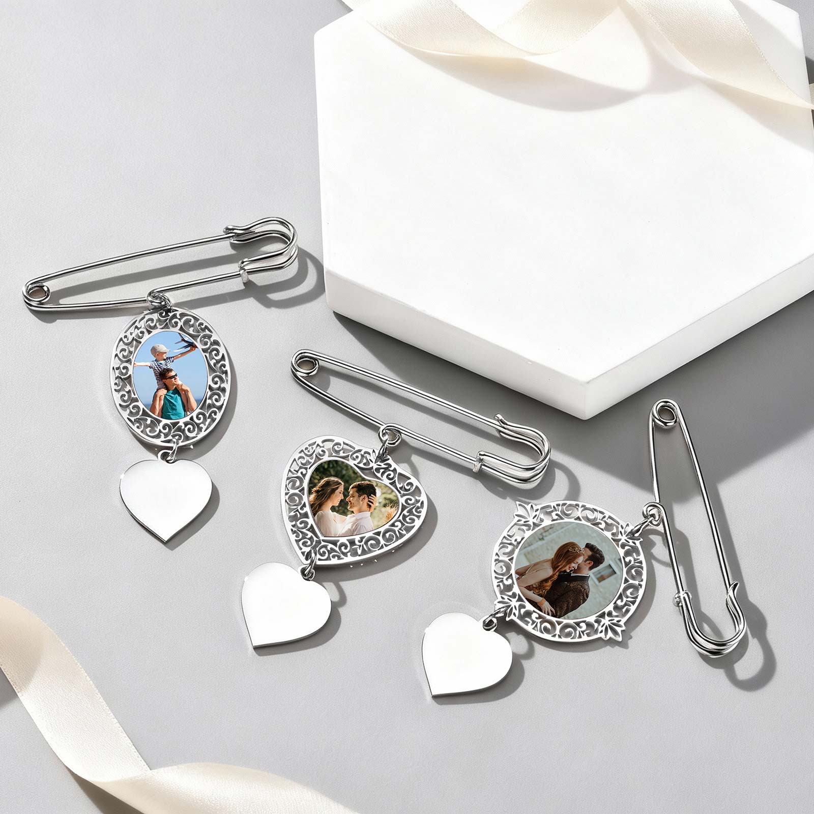 Custom Picture Badge Brooches  - Women Accessories Images ulasan dan harga