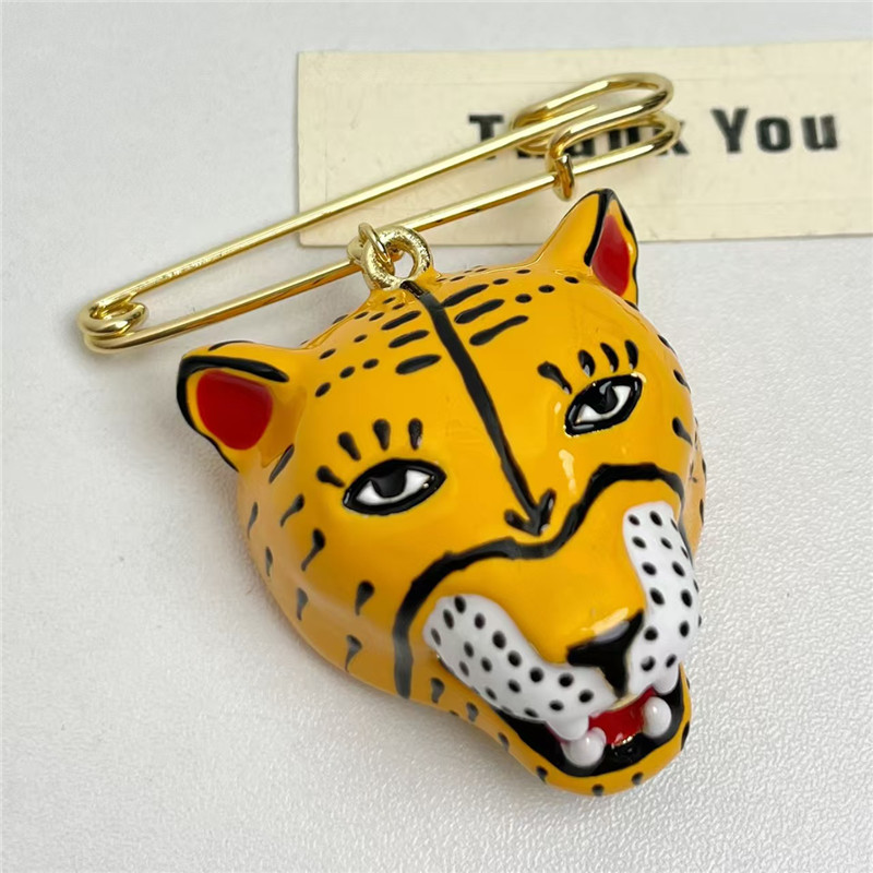 Elegant Enamel Tiger Brooch Pi - Women'S Accessories For Formal Wear ulasan dan harga