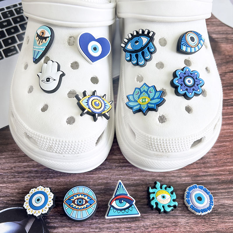 New Arrival Evil Eyes Shoe Cha - Women'S Accessories Crocs ulasan dan harga